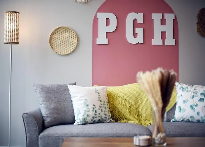 Hostwise - The Washington At Chatham - Free Parking, Private Gym, Skyline Views! Apartment Pittsburgh